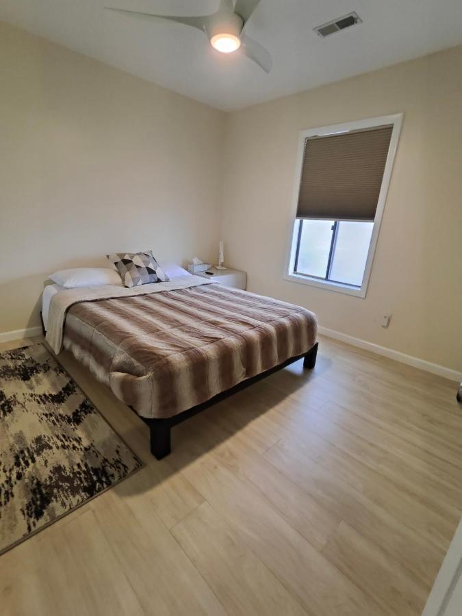 Modern/Retro Condo High Point Luaran gambar