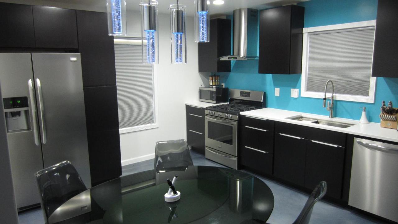 Modern/Retro Condo High Point Luaran gambar